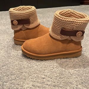 UGG Shaina Sweater Cuff Bootie